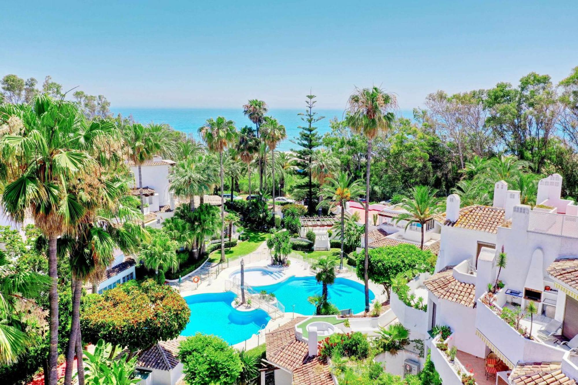 1104 First Line Beach Apartment Golden Beach Pool Μαρμπέλλα Εξωτερικό φωτογραφία